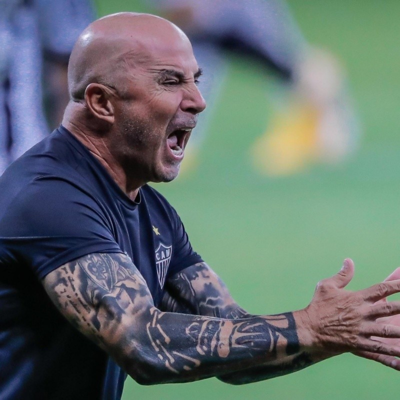 Sampaoli dá 'patada' em jornalista