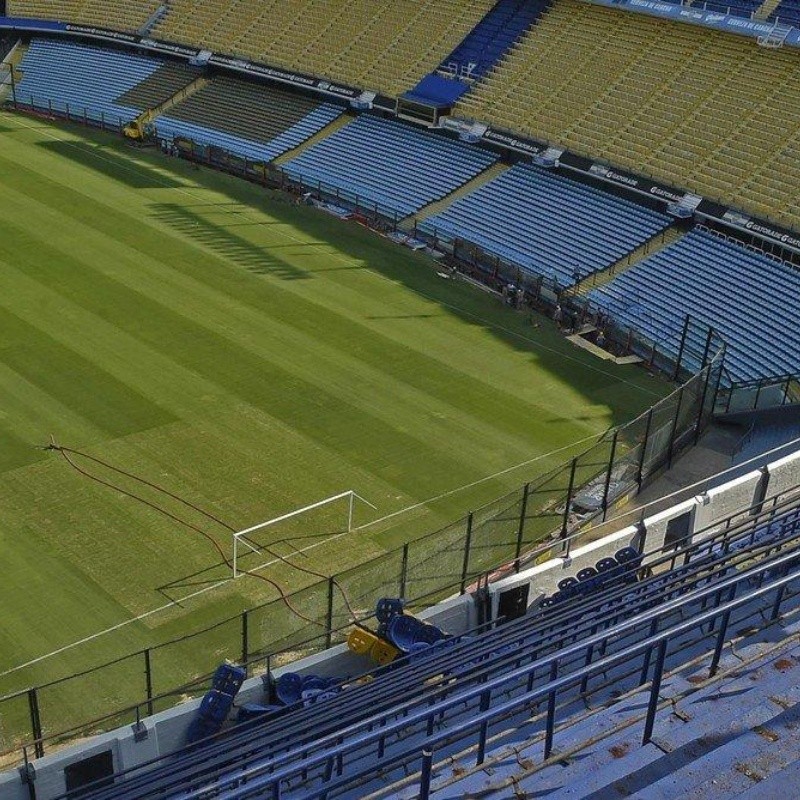 Foto: así está la cancha de Boca sin sus butacas celestes