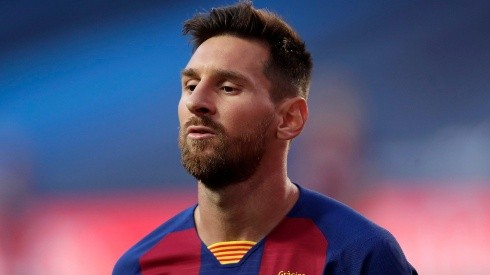 Crespo elege "culpado" por permanência de Messi no Barça