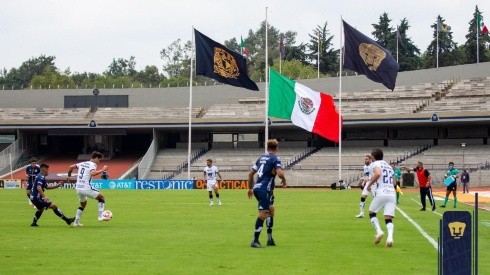 Pumas en el Estadio Universitario