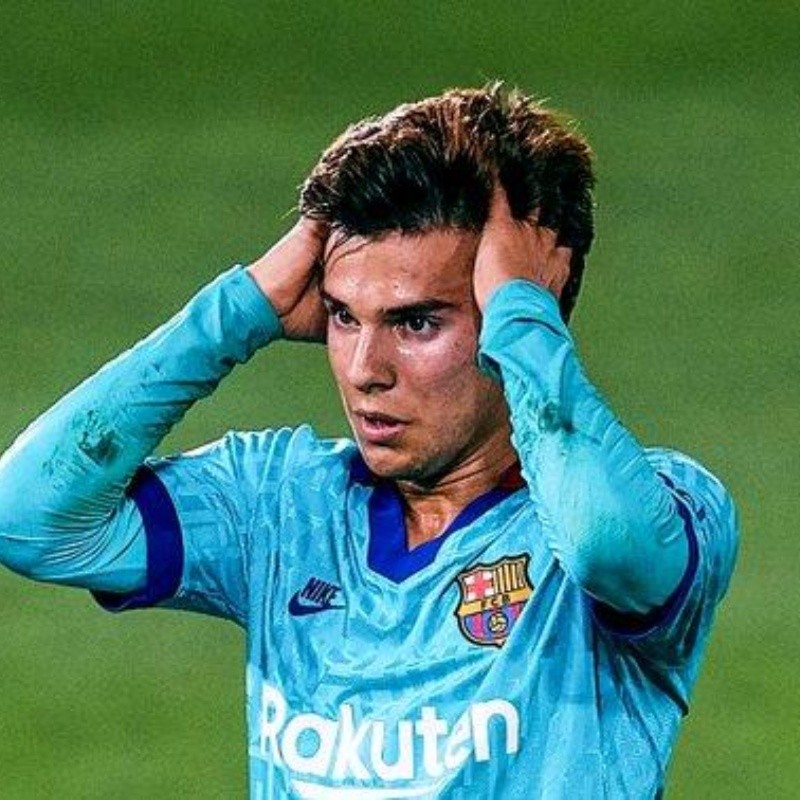 Koeman le dijo a Riqui Puig que se busque club y explotó Barcelona