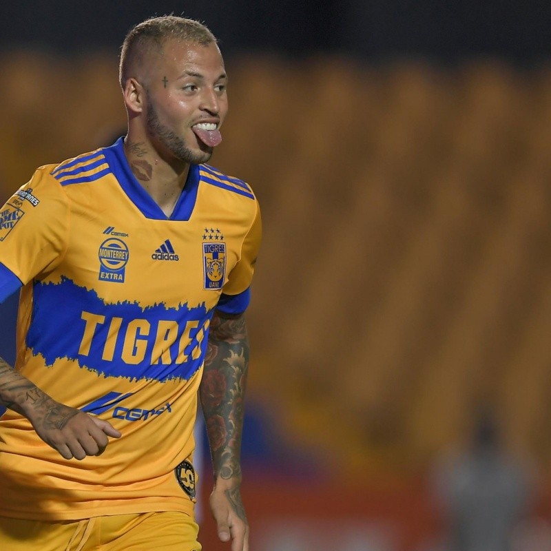 Diente López exige más minutos en Tigres UANL