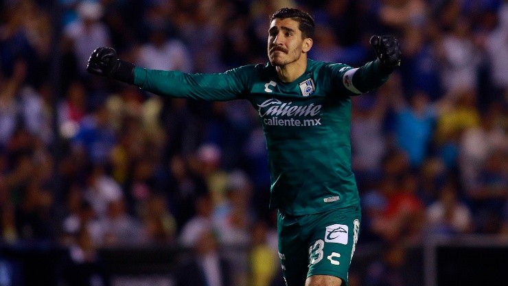 Gil Alcalá se emociona con el interés de Chivas (Getty Images)