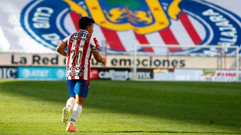 Fernando Beltrán preocupa a Chivas (Getty Images)