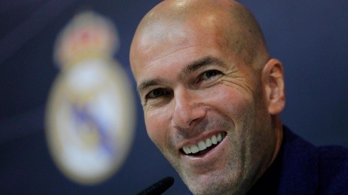 Zidane falou sobre a possibilidade de nova contratação.