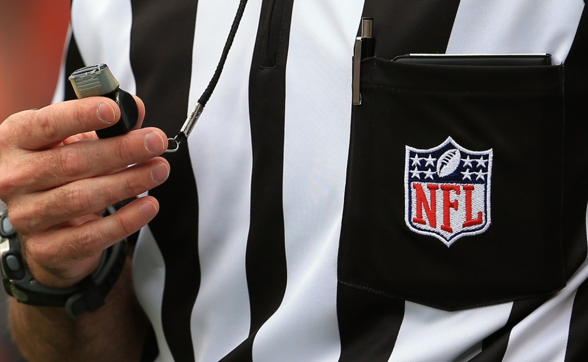 how-much-do-nfl-refs-make