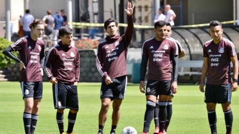 Fernando Beltrán, José Juan Macías, Alexis Vega y Uriel Antuna se reportarán el jueves de regreso a Chivas