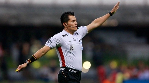 Pérez Durán viene de impartir justicia en el empate de América y Cruz Azul en el Estadio Azteca
