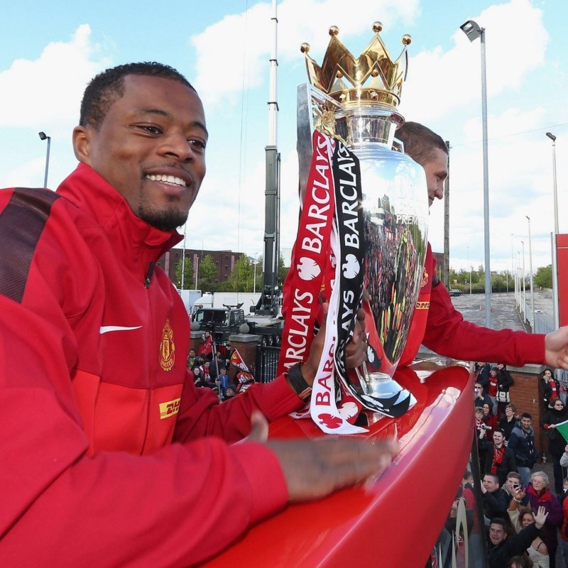 Evra explota luego de la goleada del United: "Mucha gente necesita una cachetada"