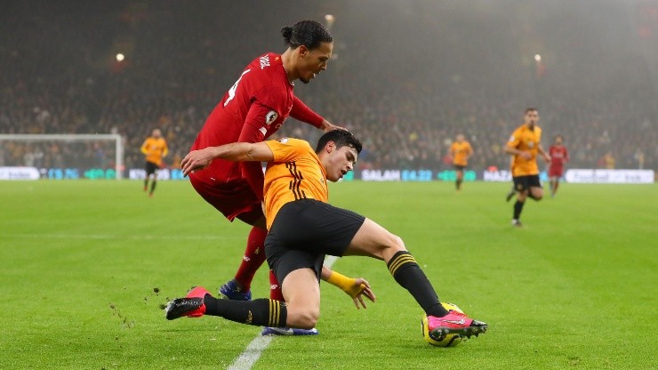 Wolves trolleó a Virgil Van Dijk en Twitter