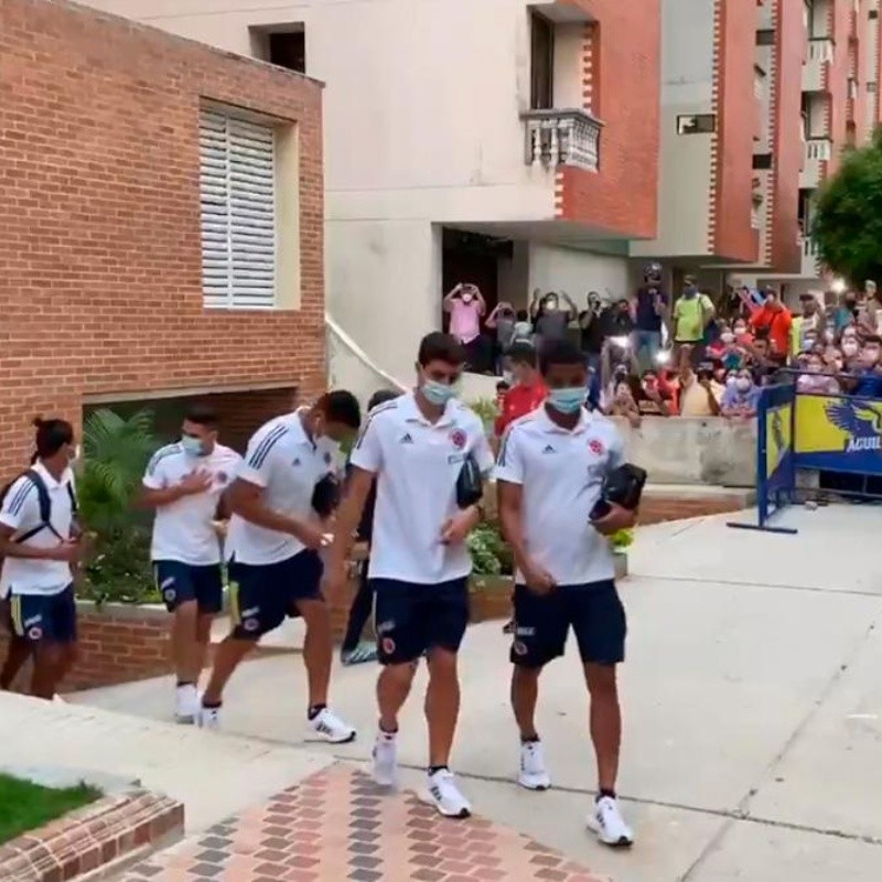 La fiebre está intacta: masivo apoyo de hinchas a la Tricolor en Barranquilla