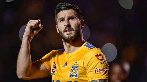 André-Pierre Gignac invita a sensibilizar