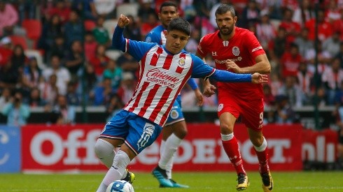Eduardo López está decidido a abandonar Chivas a finales de año