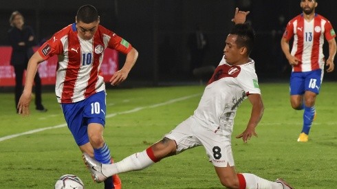 Christian Cueva jugó un poco más de 60' contra Paraguay.