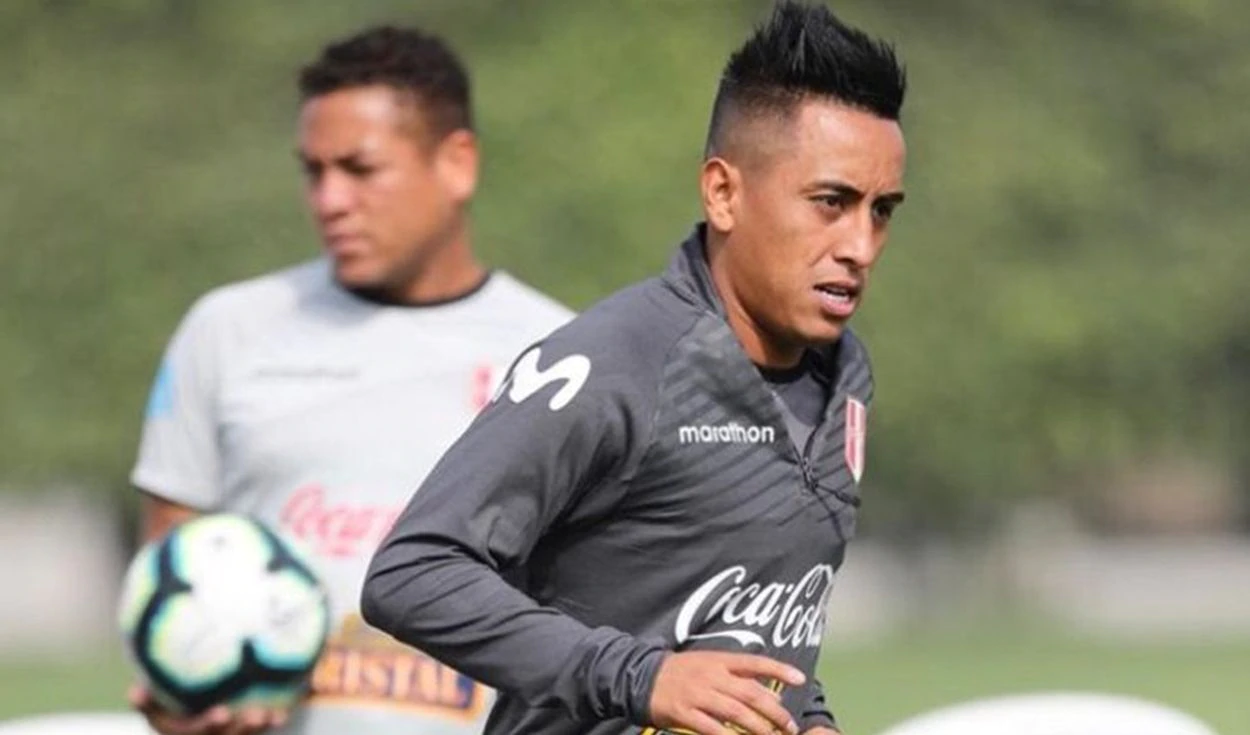 Christian Cueva pertenece actualmente a un equipo del fútbol turco.