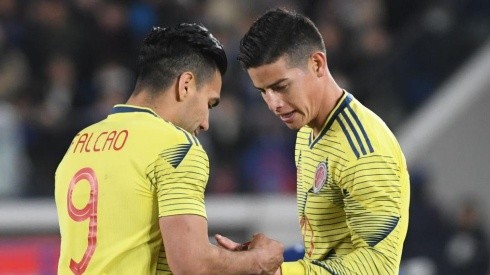 Radamel Falcao y James Rodríguez con la Selección Colombia.