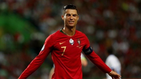 Video: Cristiano Ronaldo volvió a Italia en un avión sanitario