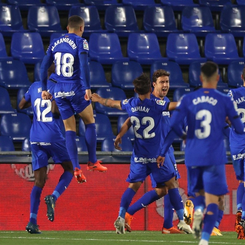 Más verde que Hulk: de Jong hizo penal y Getafe le marcó el 1-0 al Barcelona