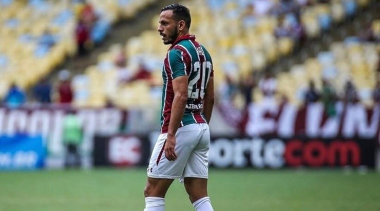 Yago Felipe saiu machucado durante a partida contra o Ceará
