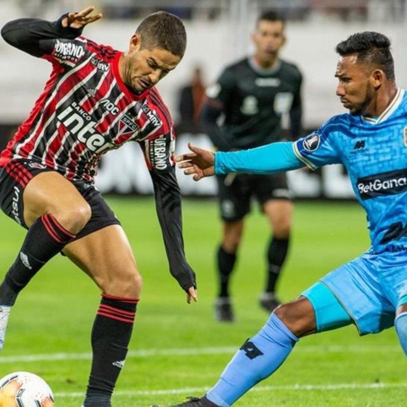 Más de cinco: Hinchas de Sao Paulo esperan goleada contra Binacional