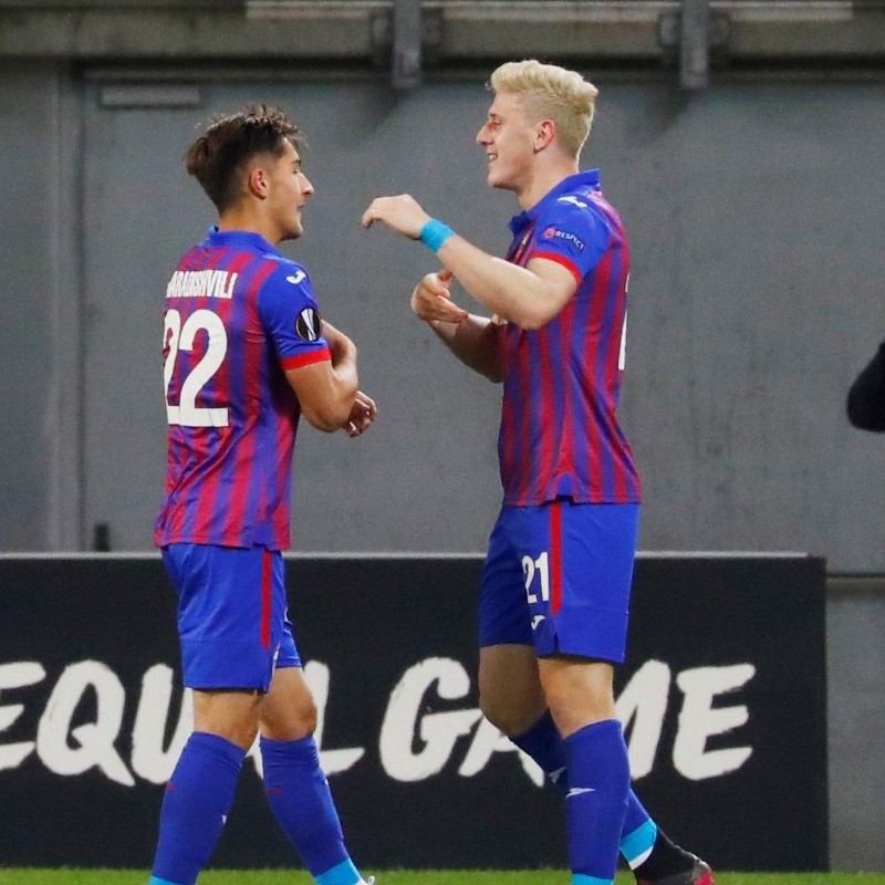 ¡Gaich, Gaich, Gaich! Se platinó el pelo y clavó un golazo en la Europa League