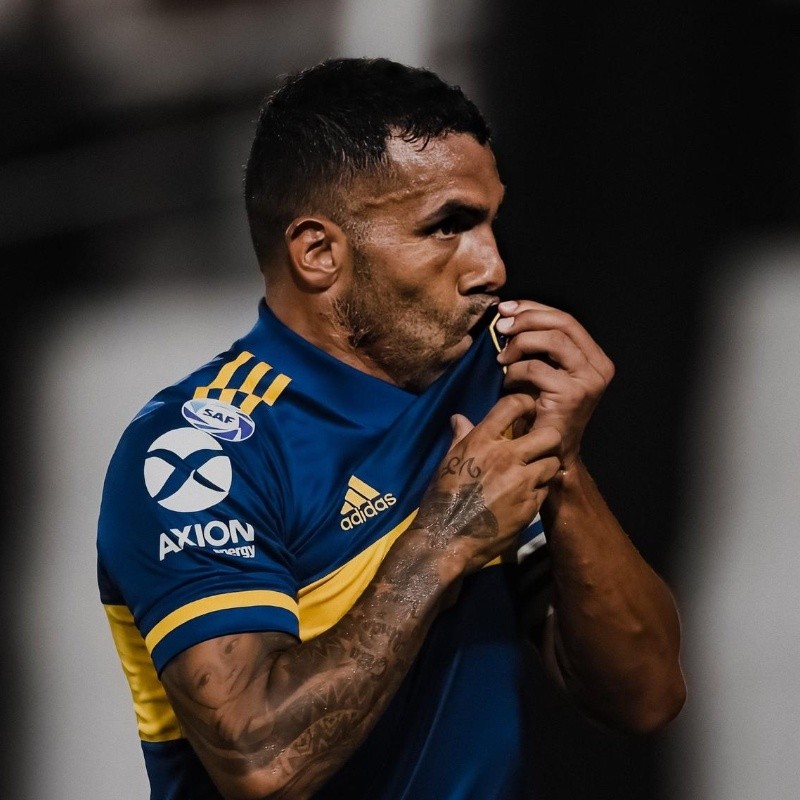 Boca hizo un contraataque perfecto y Tevez puso el 2-0 ante Caracas