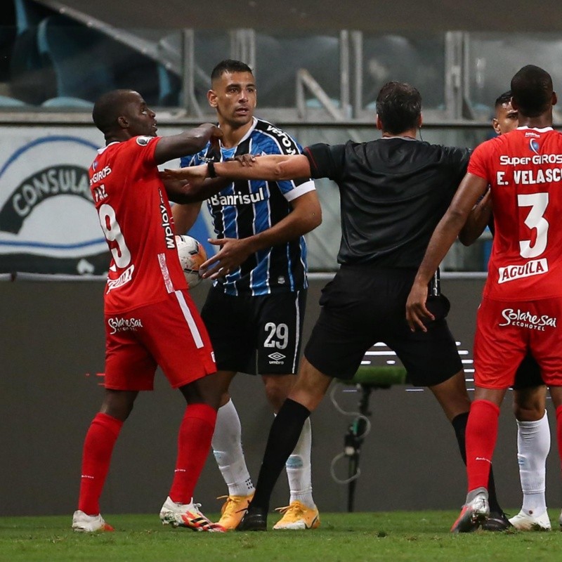 Increíble: América de Cali se quedó afuera de todo tras empatar con Gremio