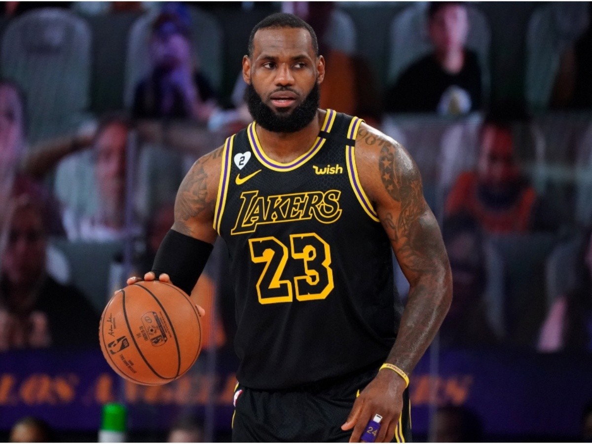 how how old is lebron james