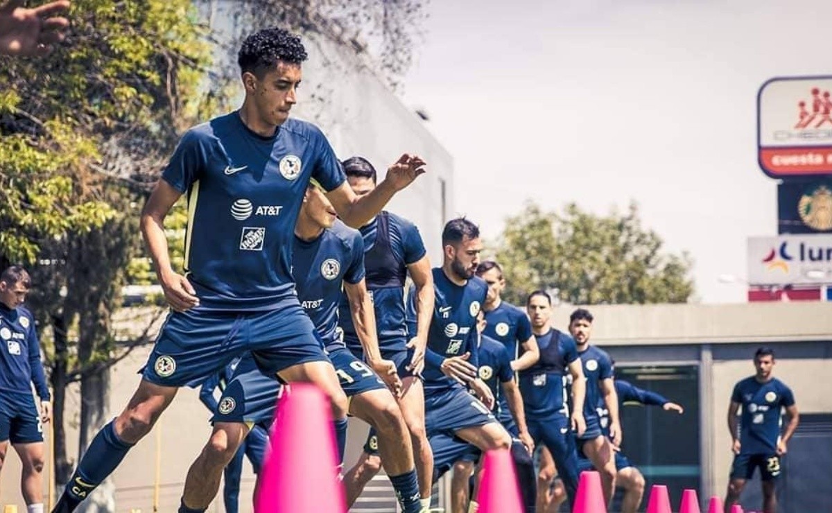 Paolo Ríos regresa a los entrenamientos con América