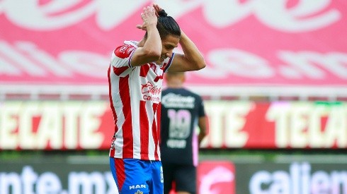 Chivas necesita un milagro para entrar entre los mejores cuatro del torneo