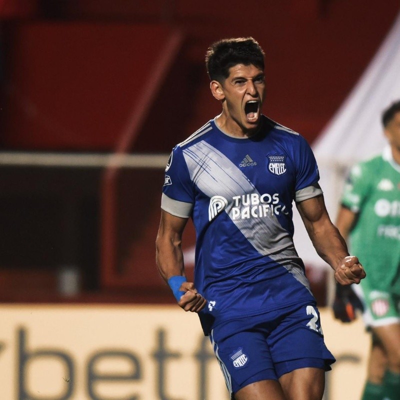 Emelec le pegó una vez al arco y le alcanzó para ganarle a Unión