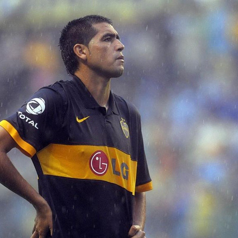 Entre risas, Russo habló de "la vuelta" de Riquelme: "Tiene que entrenar mucho"