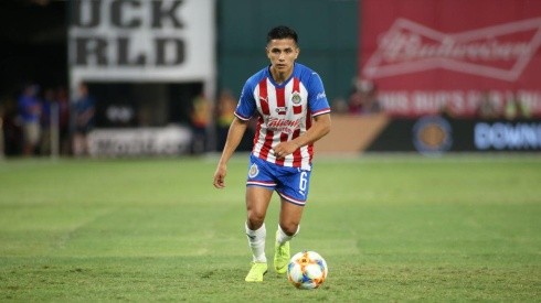 Chivas confirma separación de Dieter Villalpando.