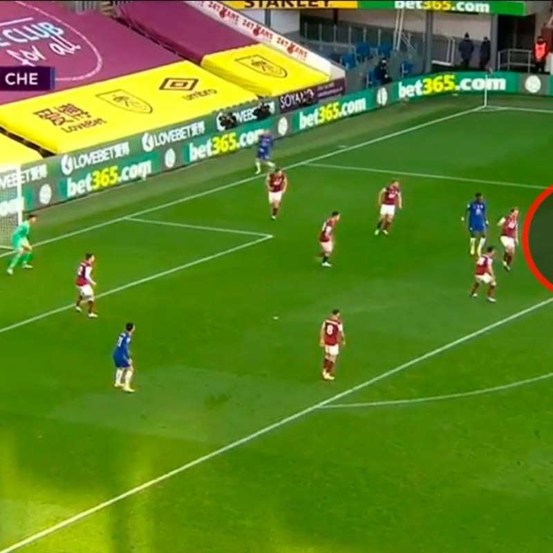 En su debut como titular en la Premier, Ziyech metió un golazo para el Chelsea