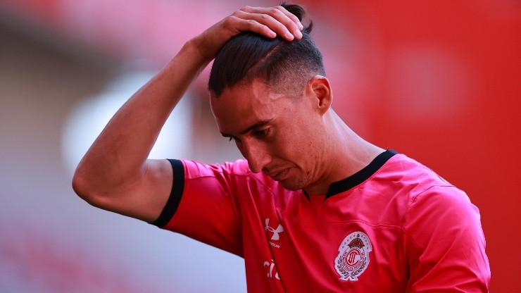 Adrián Mora podría irse de Toluca en el 2021