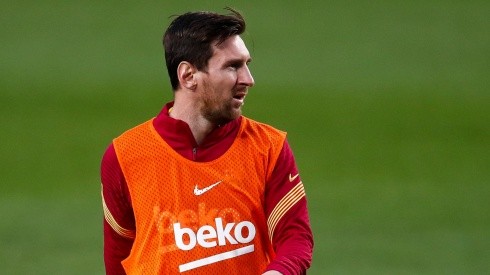 Koeman reveló que Messi fue al banco porque "no estaba en condiciones de jugar"