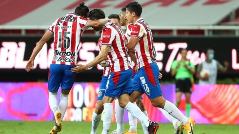 Ángel Zaldívar anota su primer gol de este Guard1anes 2020 con las Chivas