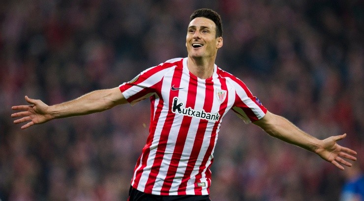 Aritz Aduriz of Athletic Club celebrates after scoring. (Getty)