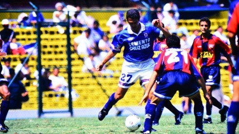 Hermosillo anotó 198 goles oficiales con Cruz Azul.
