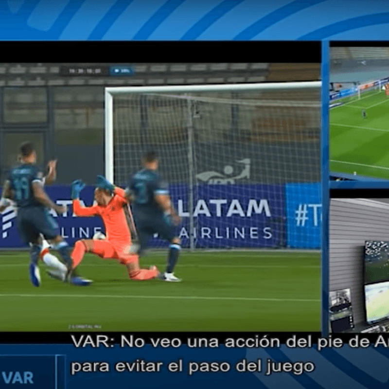 Video: el VAR quería cobrar penal de Armani, pero el árbitro dijo que no