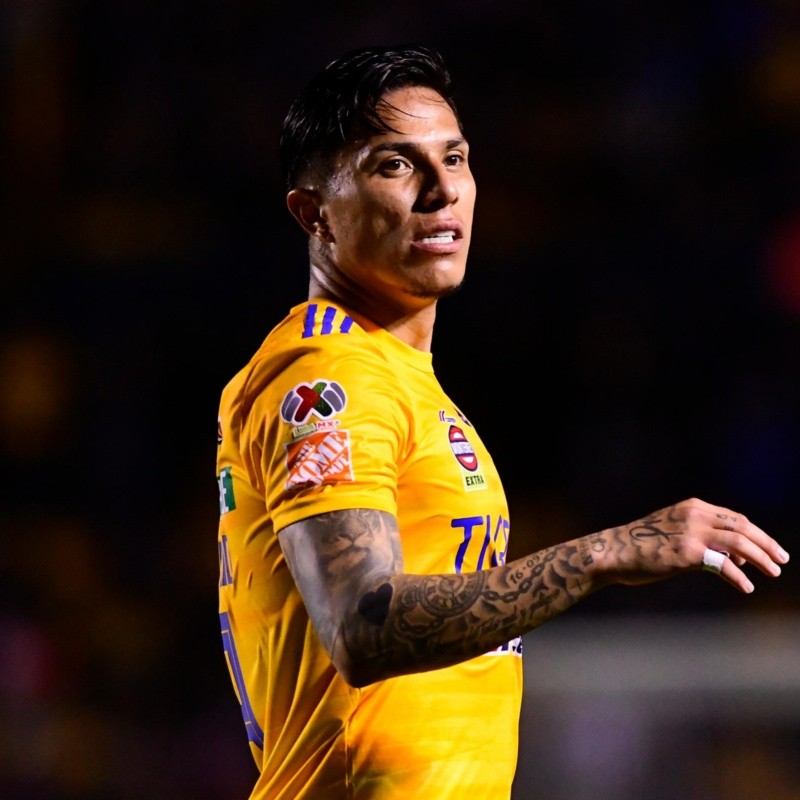 Carlos Salcedo quiere Liga MX y Concachampions con Tigres