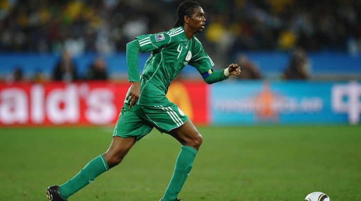 Nwankwo Kanu of Nigeria runs with the ball during the 2010 FIFA World Cup. (Getty)