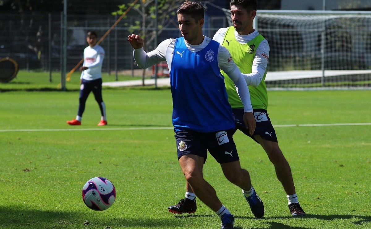 Isaac Brizuela: Veo Un Chivas Muy Completo Para Esta Etapa Final De Liga MX