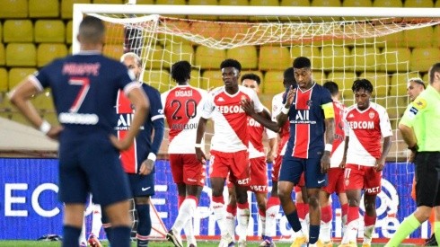 Ayuden a Mbappé: PSG ganaba 2-0, entró Fabregas y Mónaco lo remontó