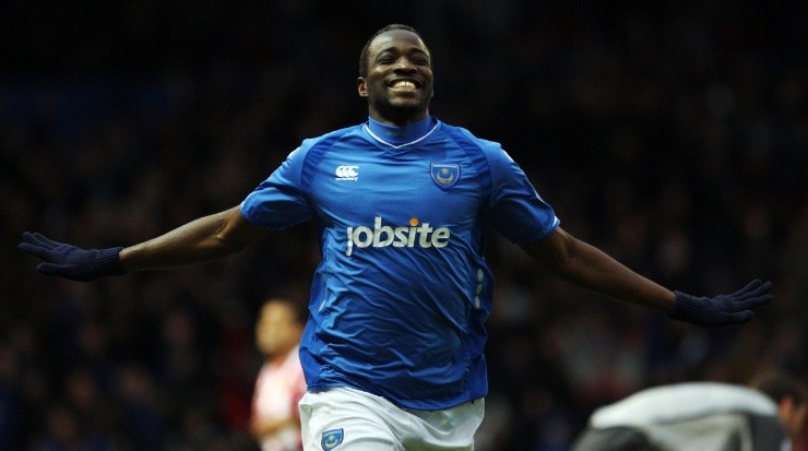 John Utaka of Portsmouth celebrates scoring vs Sunderland. (Getty)