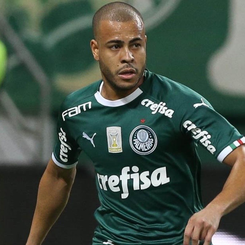 Mayke é expulso e causa problemas para Abel Ferreira no Palmeiras