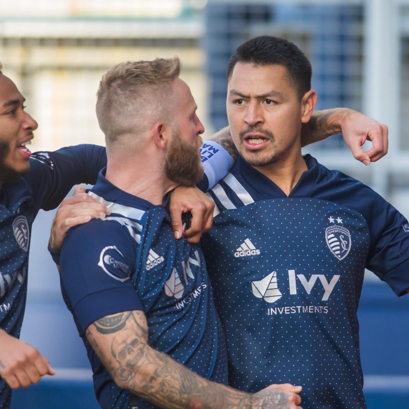 VIDEOS: Alanís falló su penal y el Sporting KC eliminó al San José