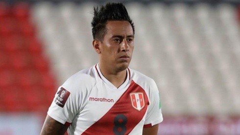 Christian Cueva jugó con Perú en las últimas jornadas.