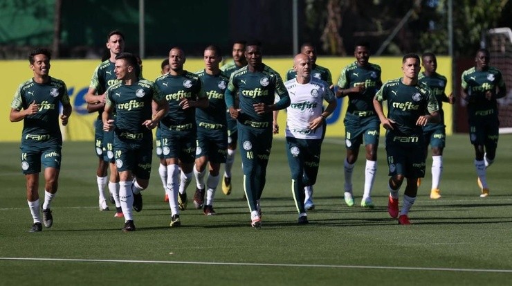 Palmeiras finalizou sua preparação para o jogo contra o Delfín na última terça-feira (24)