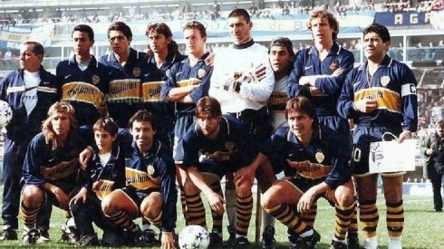 Diego Armando Maradona se retiró en Boca e invitó a Ñol.